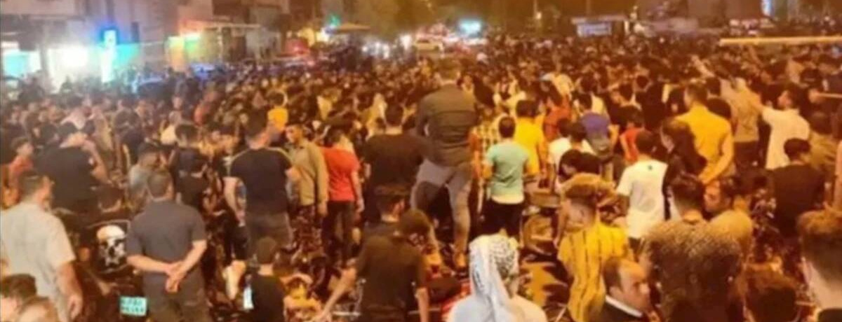 امروز نیازمند طرح صیانت از مردم خوزستان هستیم / بازداشتیهای خوزستان بدون تشکیل پرونده امنیتی آزاد شوند / دولت سیزدهم بداند که خوزستان مترادف با کارگاه استخراج نفت و گاز و آب، نیست