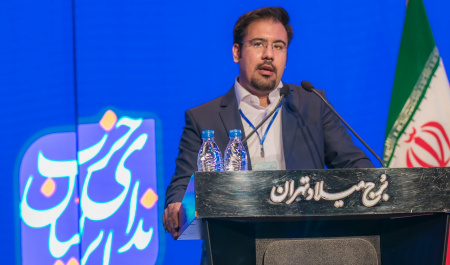 ضمن نقد عملکرد اصلاح طلبان، در انتخابات شرکت می کنیم تا به دوران رخوت انگیز قبل ۹۲ باز نگردیم