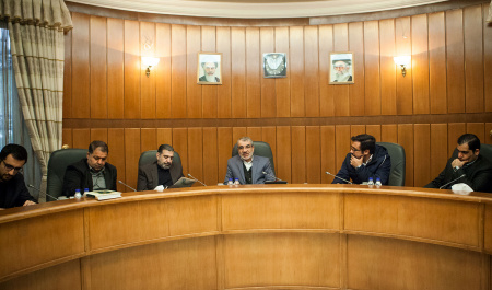 دکتر کدخدایی: فعالیت احزاب جدیتر شود/ فقط صلاحیتهای شخصی افراد را بررسی میکنیم/صادق خرازی: باید به سمت پذیرش جایگاه احزاب حرکت کنیم/قانون انتخابات نیازمند اصلاحات اساسی است
