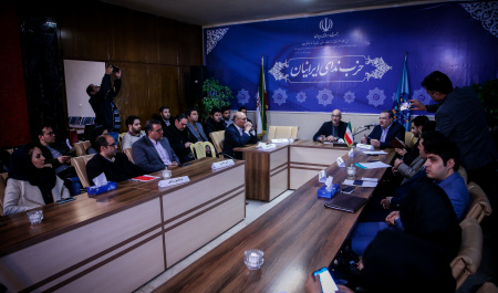 نشست کاندیداهای جوان اصلاحطلب انتخابات مجلس در حزب ندای ایرانیان